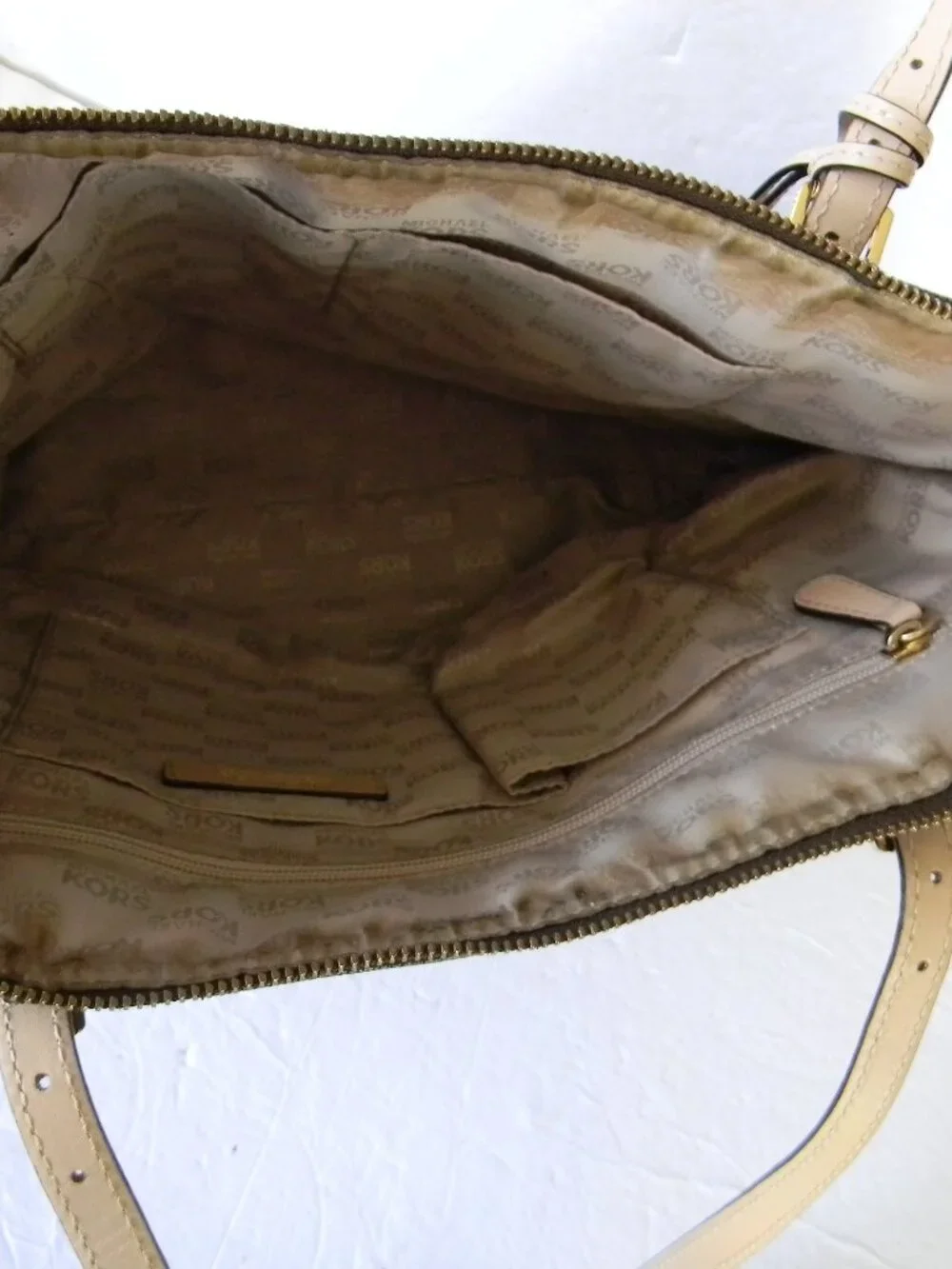 Michael Kors Jet Set Monogram Coated Canvas Tote Bag BROWN/TAN SIDE POCKETS